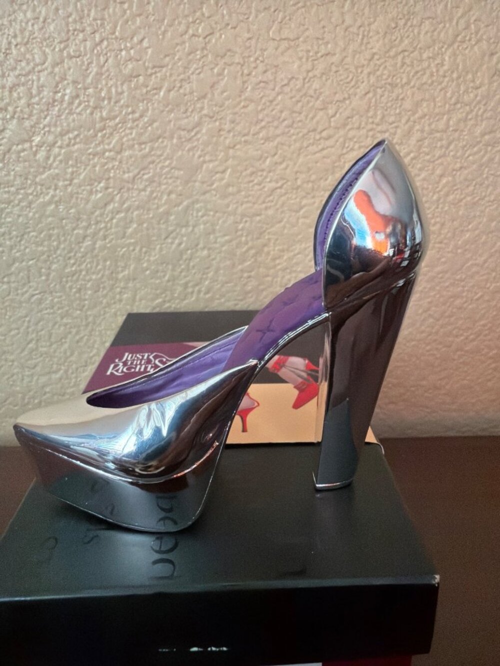2002 Just the Right Shoe by Raine Royal Plush Silver Platform NEW 1 - Picture 7 of 12